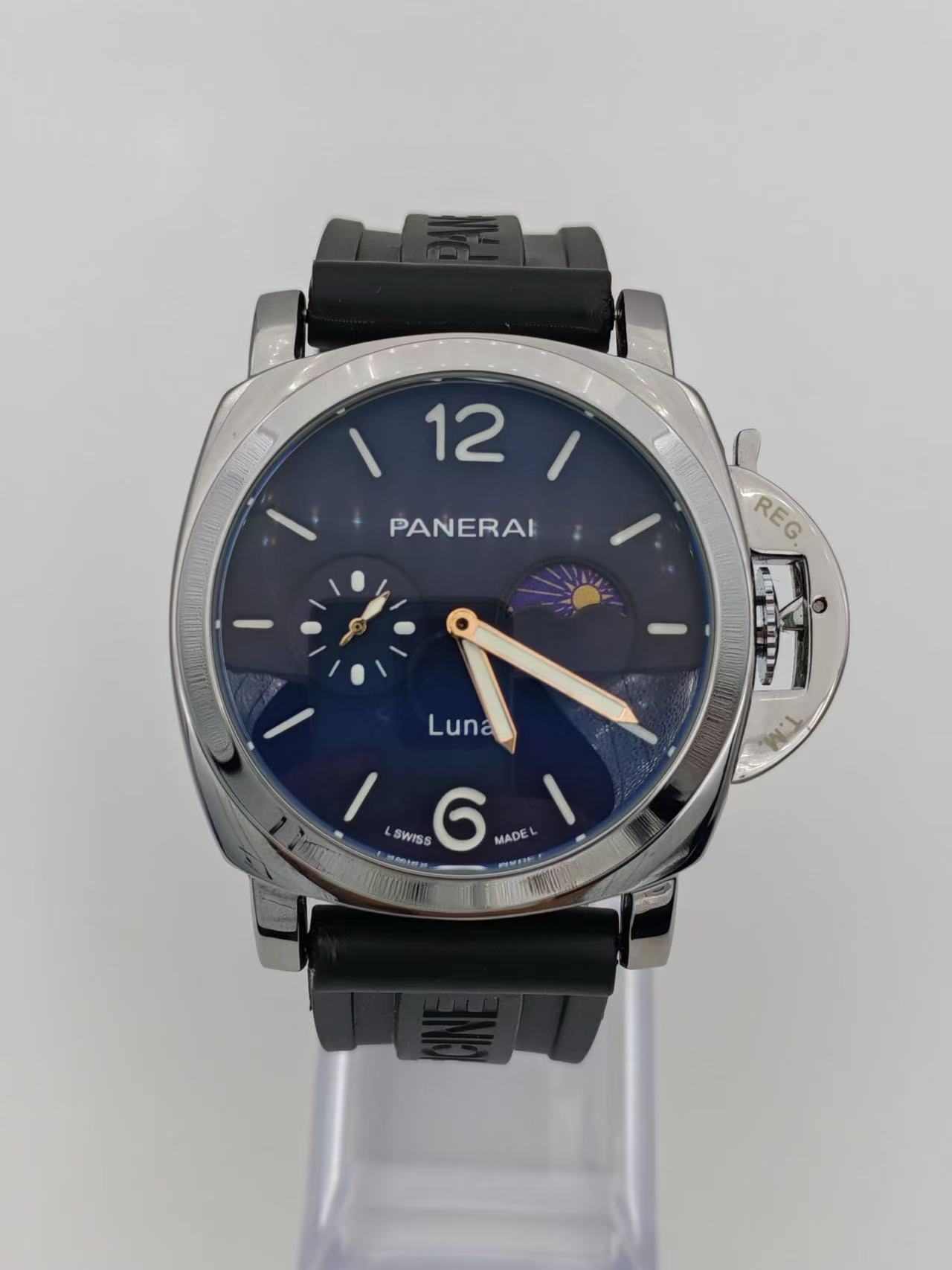 Panerai Quartz Watches